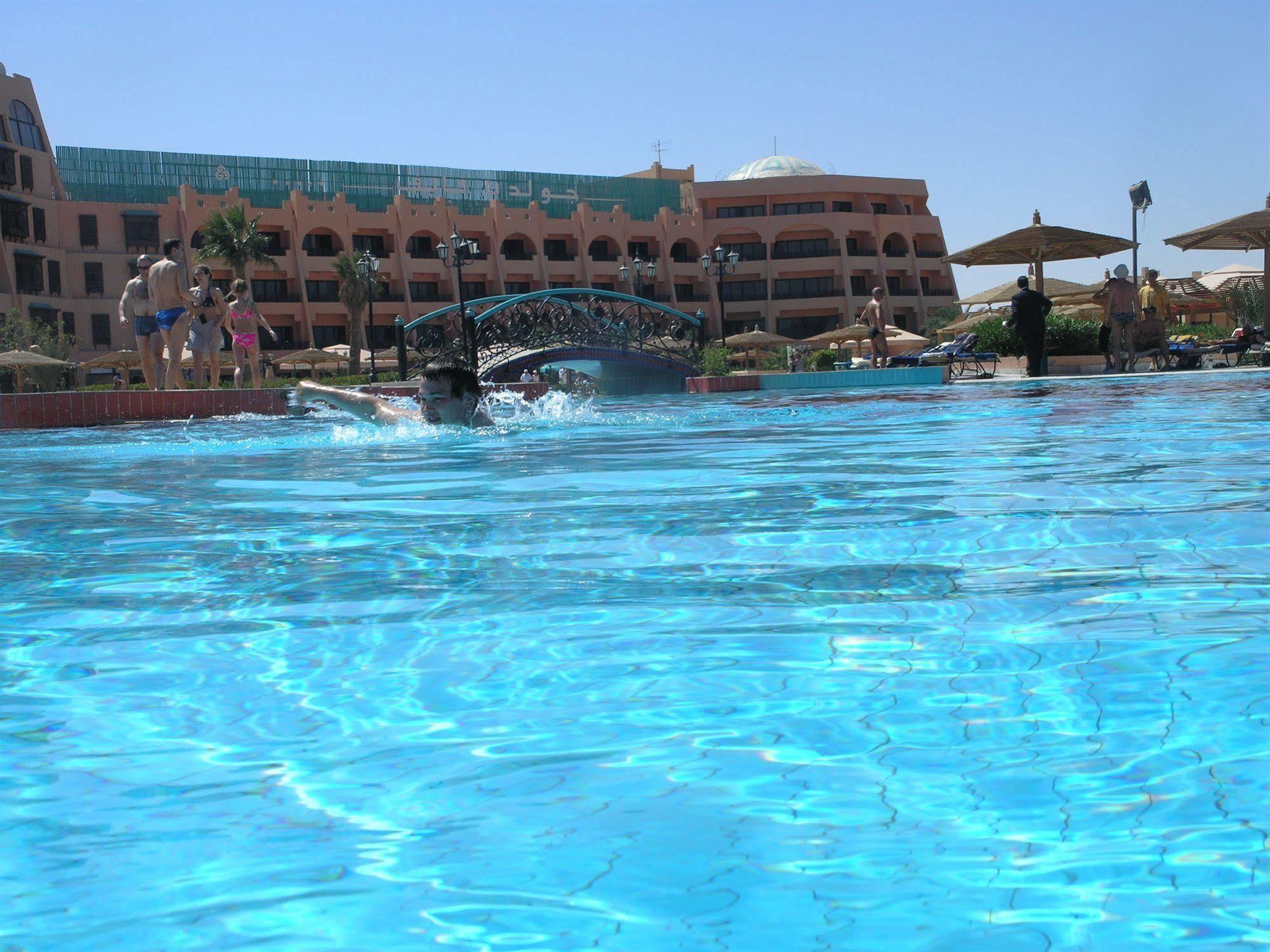 Golden 5 Sapphire Suites Hotel Хургада Екстериор снимка