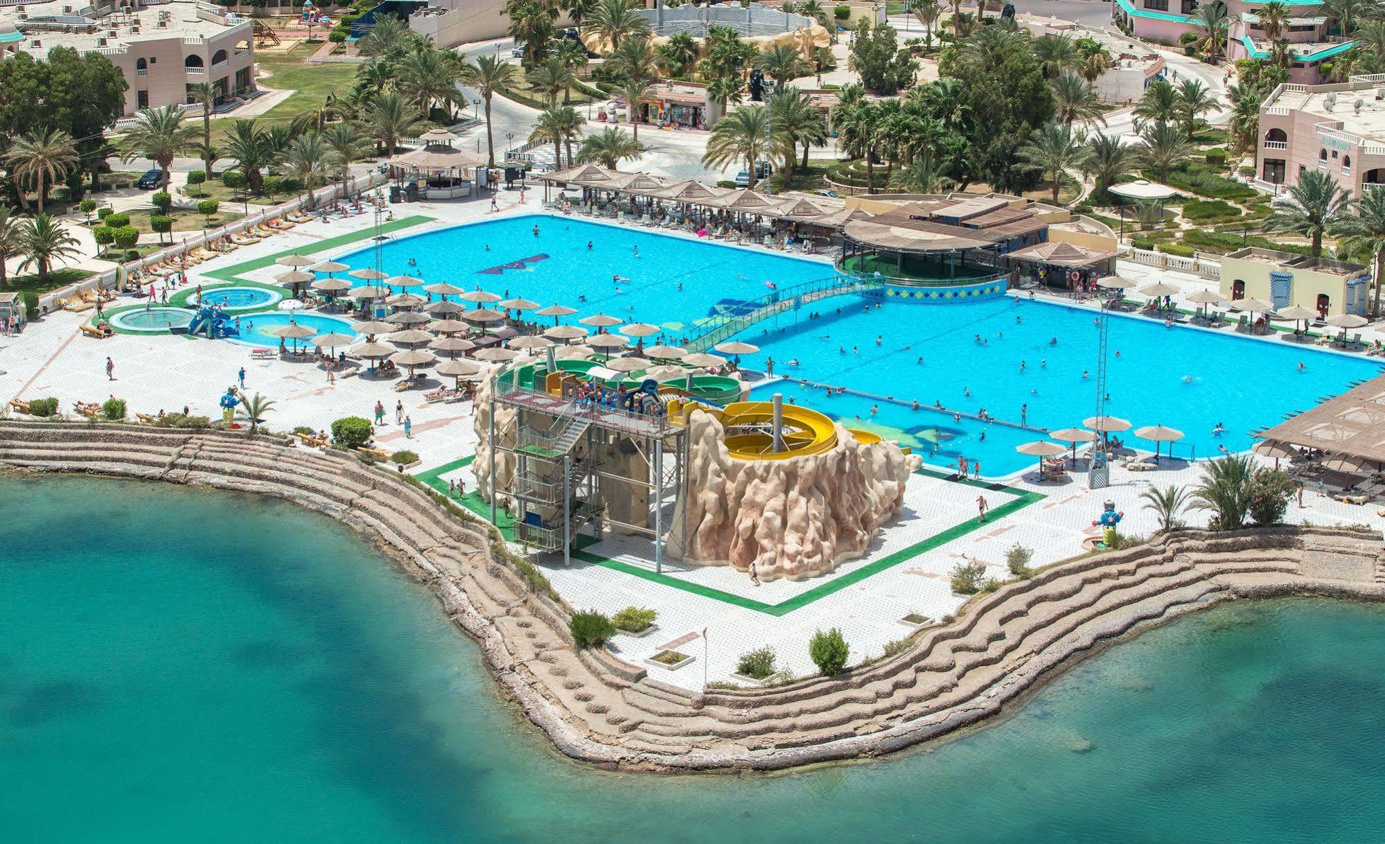 Golden 5 Sapphire Suites Hotel Хургада Екстериор снимка