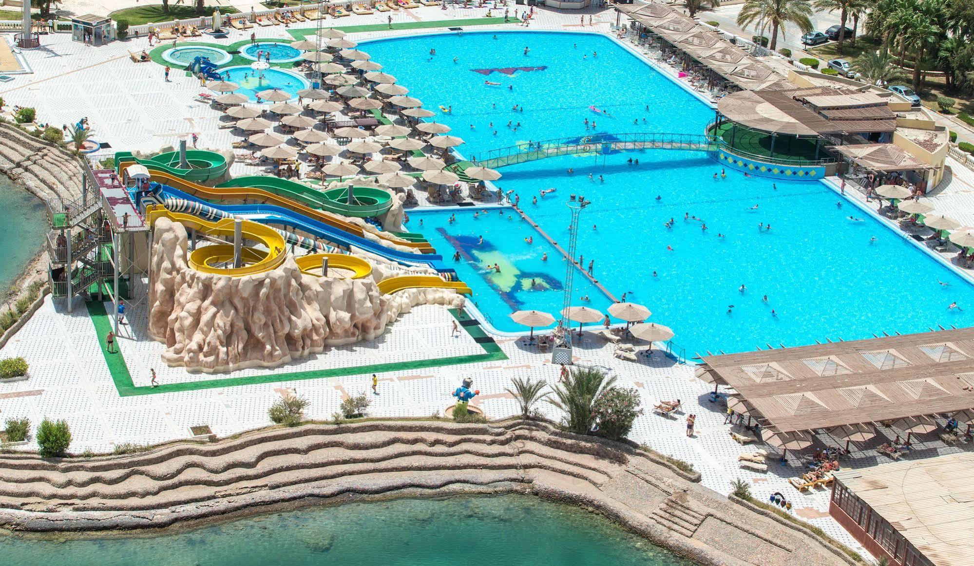 Golden 5 Sapphire Suites Hotel Хургада Екстериор снимка