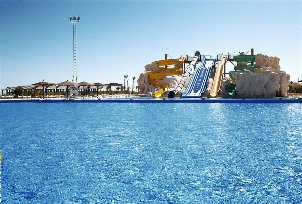 Golden 5 Sapphire Suites Hotel Хургада Екстериор снимка